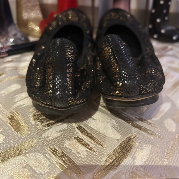 Super Rare - Chanel Cap Toe Ballet/Ballerina Flats w/new Chanel Shoe Bands!!!! - Picture 11 of 16